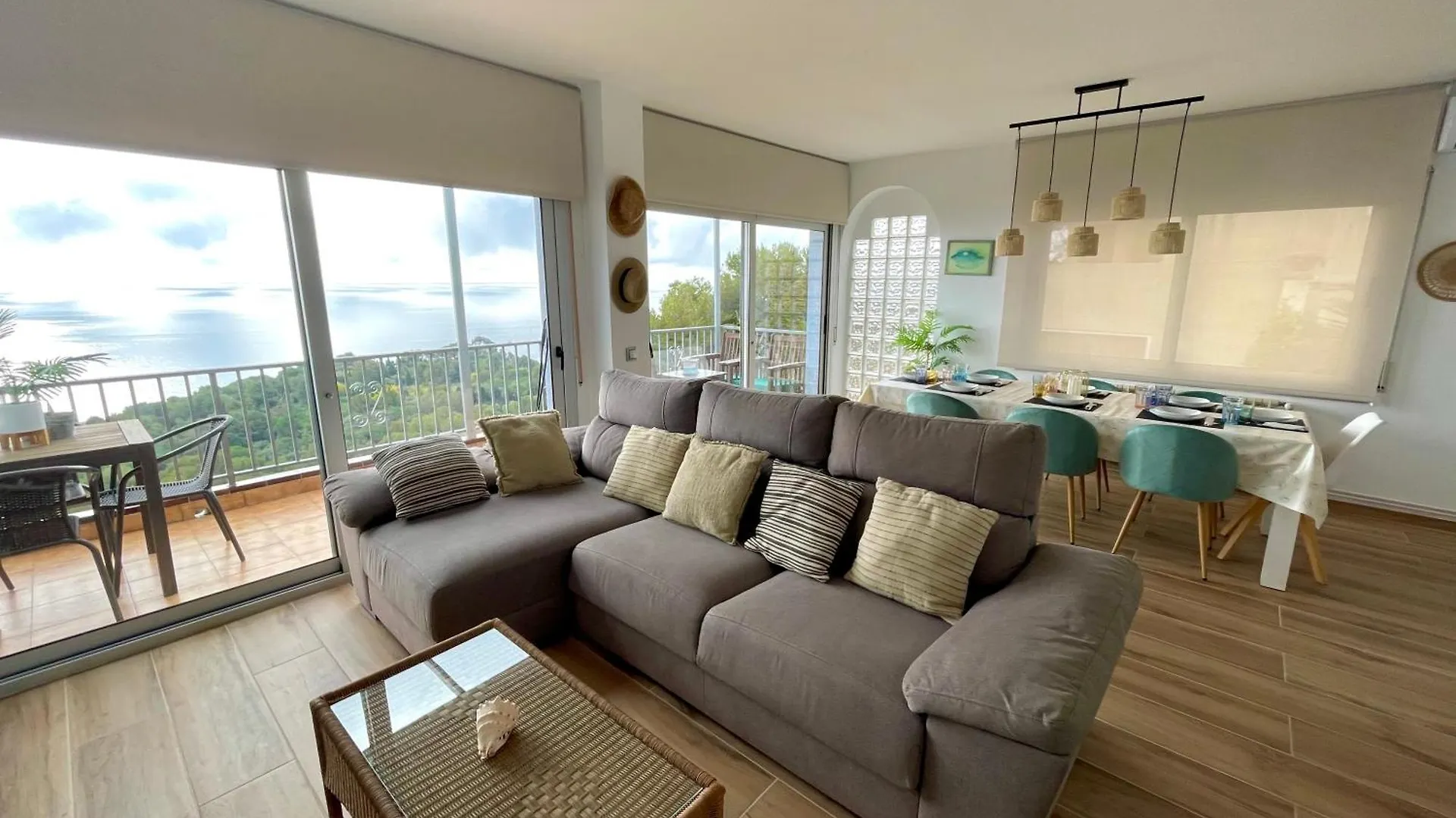 Seahomes Vacations, La Casa Blue Mediterranean Lifestyle Blanes Spain