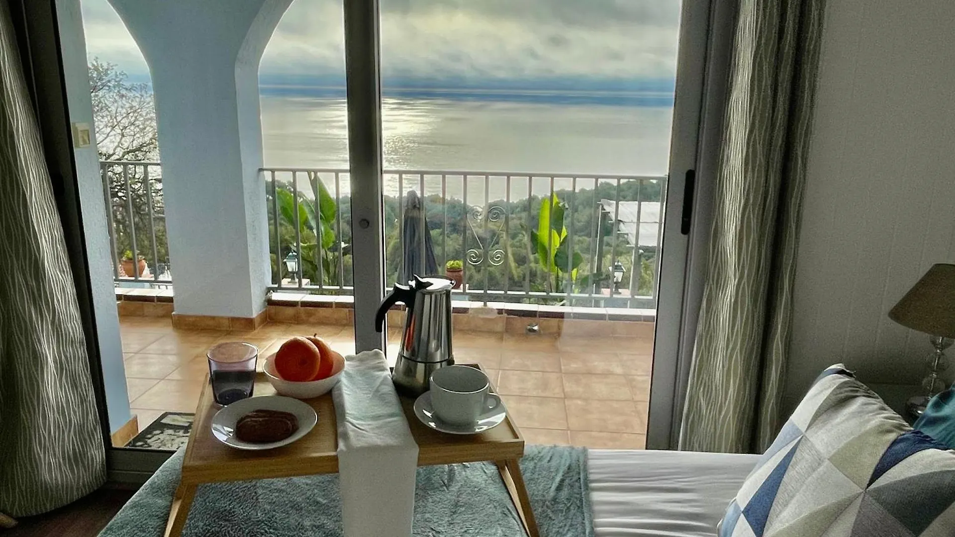 Seahomes Vacations, La Casa Blue Mediterranean Lifestyle Blanes Villa